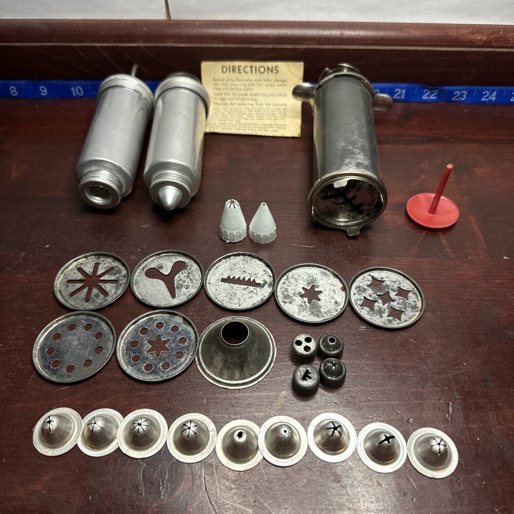 Lot Of 3 Vintage Mirro Cookie Presses-20+ Shapes